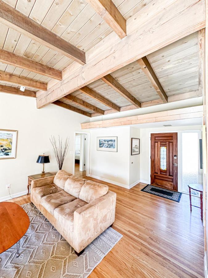 Casa vacanze Relaxing 4-br Oasis With Pool - Bb *